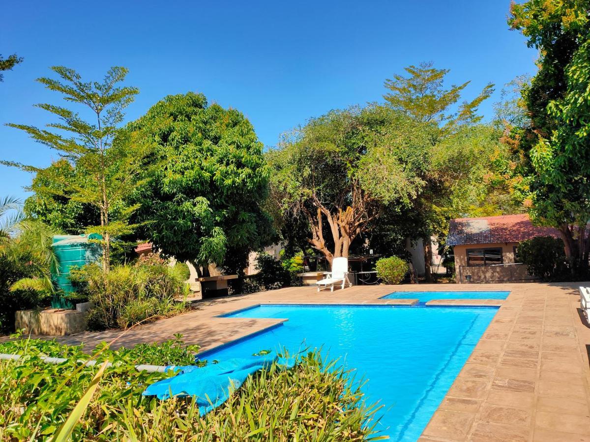 Golden Days Lodge Livingstone Eksteriør billede