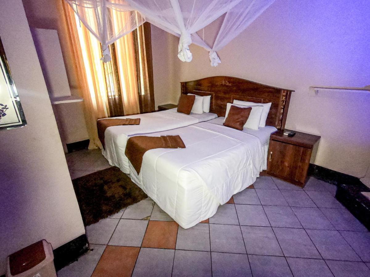 Golden Days Lodge Livingstone Eksteriør billede